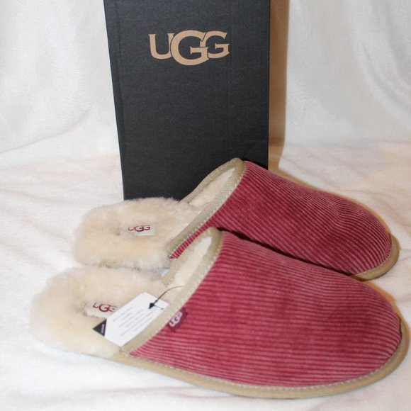 NIB UGG CORDUROY MEN'S‎ SCUFF SHEARLING LINED SLIPPERS RED - Picture 1 of 5